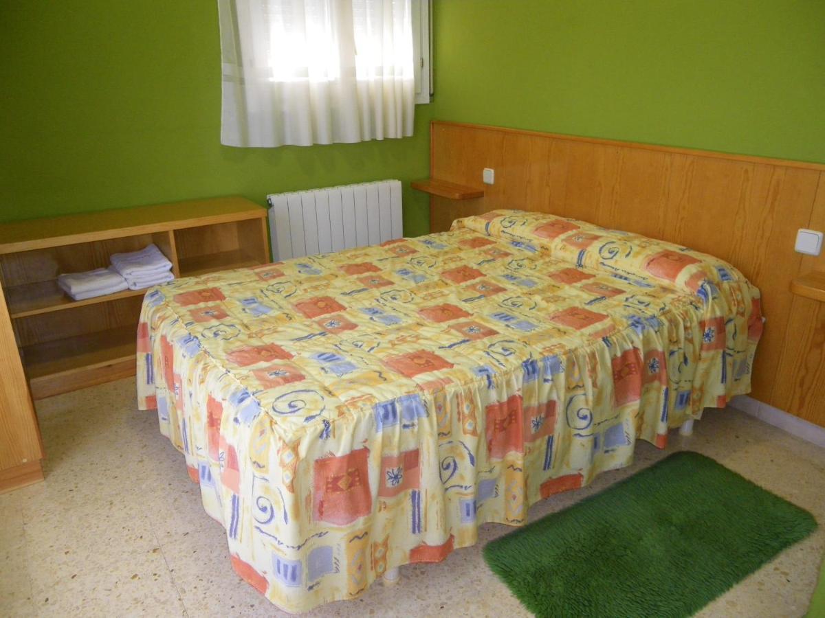 Apartamentos La Francesa Santa Pau Εξωτερικό φωτογραφία