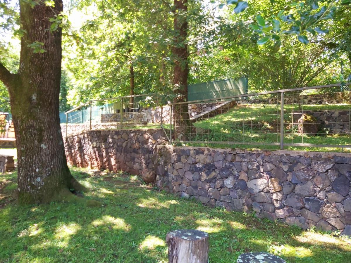 Apartamentos La Francesa Santa Pau Εξωτερικό φωτογραφία